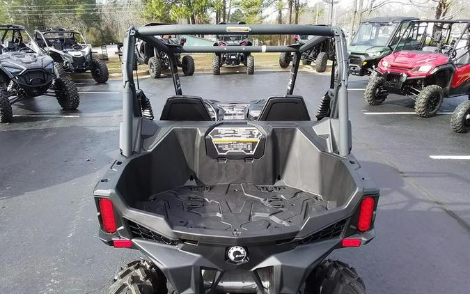 2024 Can-Am® Maverick Trail DPS 700