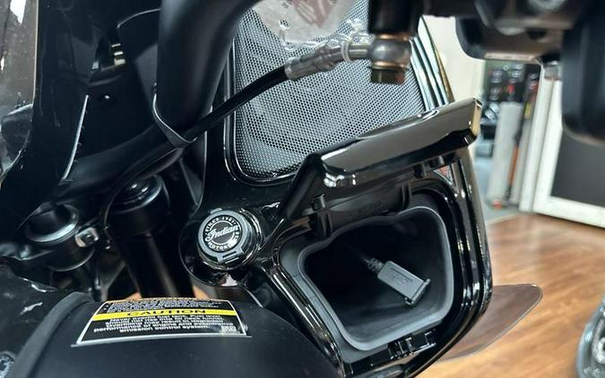 2024 Indian Motorcycle® Challenger® Dark Horse® w/PowerBand Audio Pkg Black Smoke