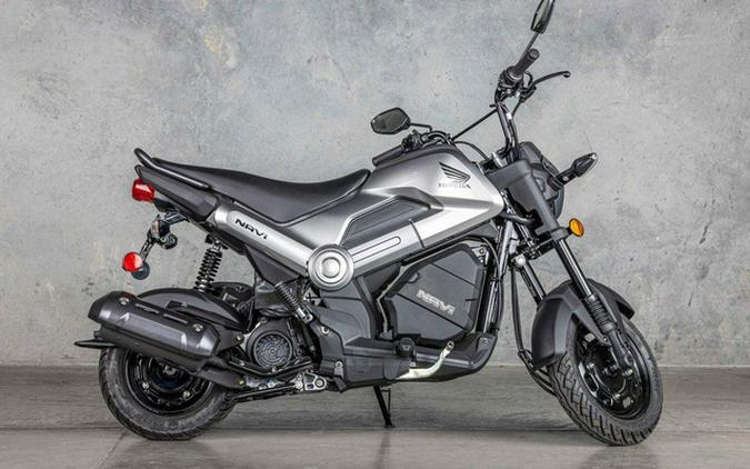 2025 Honda Navi Arctic Silver Metallic