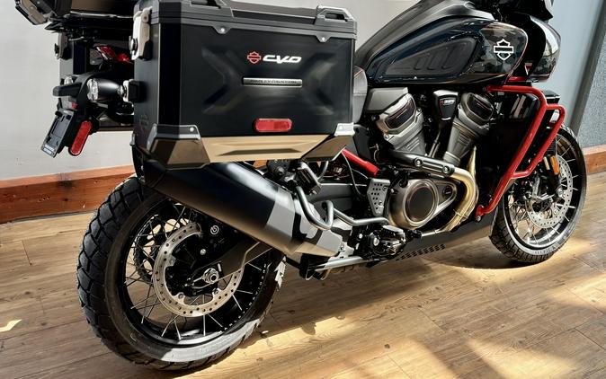 2025 Harley-Davidson CVO™ Pan America®