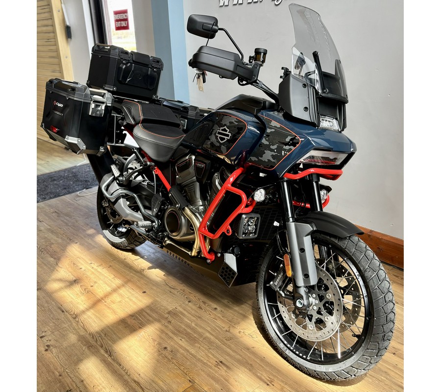 2025 Harley-Davidson CVO™ Pan America®