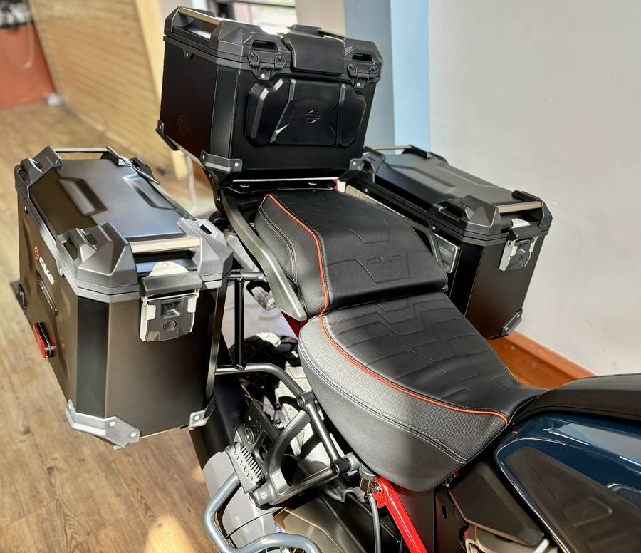 2025 Harley-Davidson CVO™ Pan America®