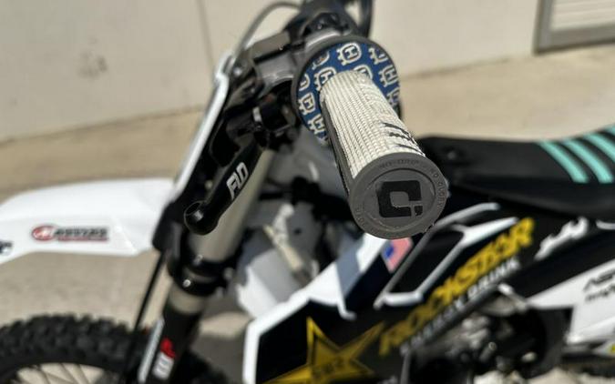 2022 Husqvarna® FC 450 Rockstar Edition