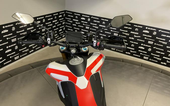 2027 DUCATI HYPERMOTARD V2 SP - 3225D