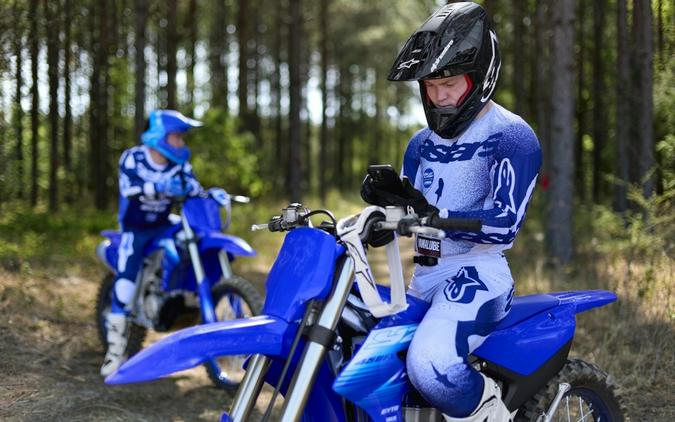 2027 Yamaha YZ450FX Team Yamaha Blue - 000377