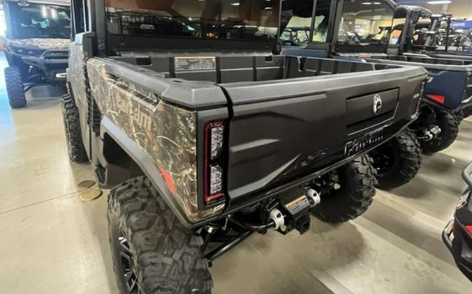 2026 Can-Am Defender Limited HD11