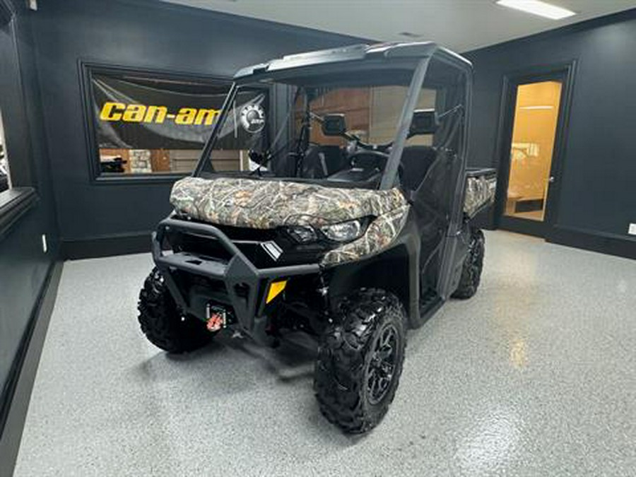 2024 Can-Am Defender XT HD7