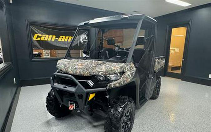 2024 Can-Am Defender XT HD7