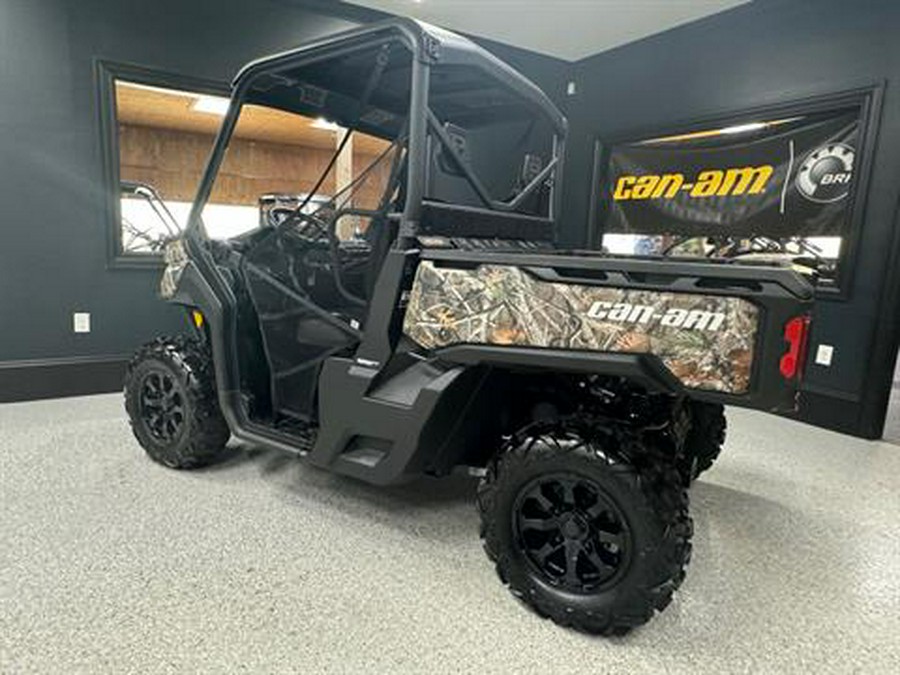 2024 Can-Am Defender XT HD7