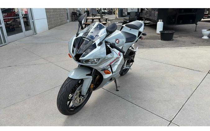 2026 CBR600RR ABS - Honda