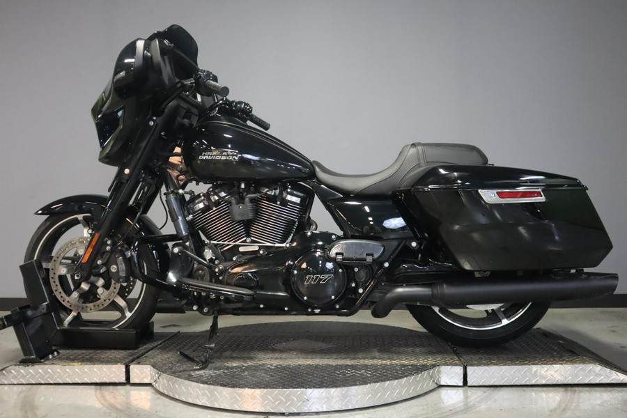 2024 Harley-Davidson Street Glide (FLHX)