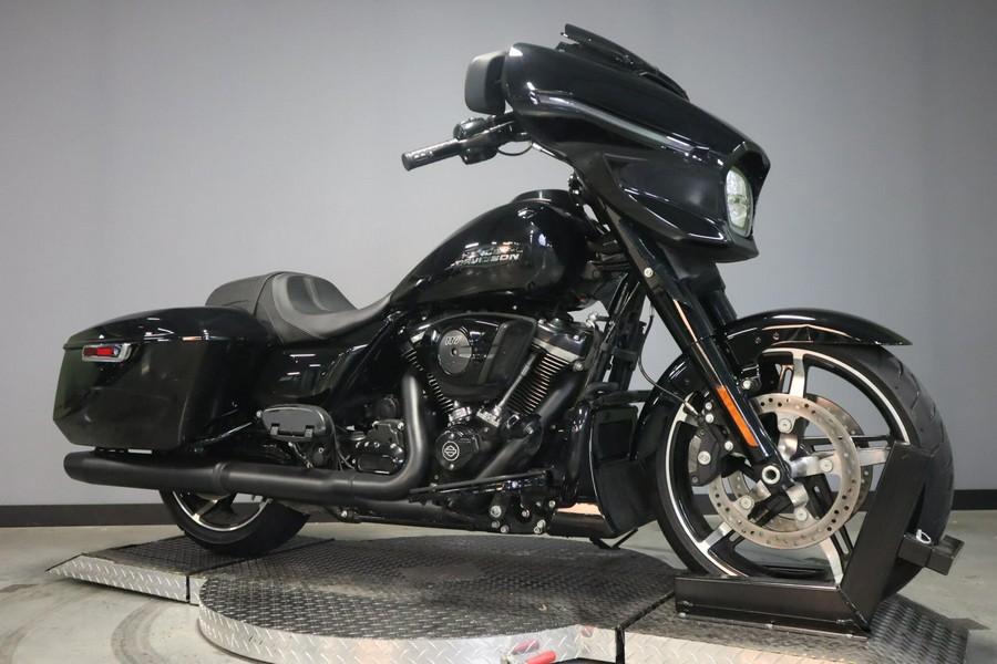 2024 Harley-Davidson Street Glide (FLHX)