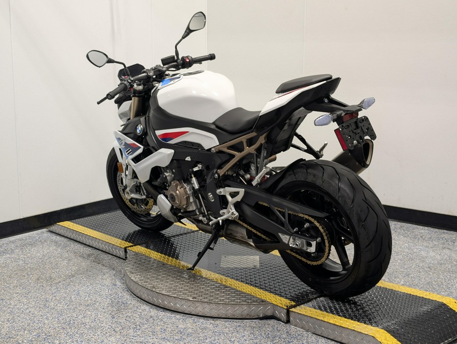 2023 BMW S 1000 R