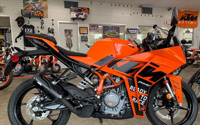 2023 KTM RC 390