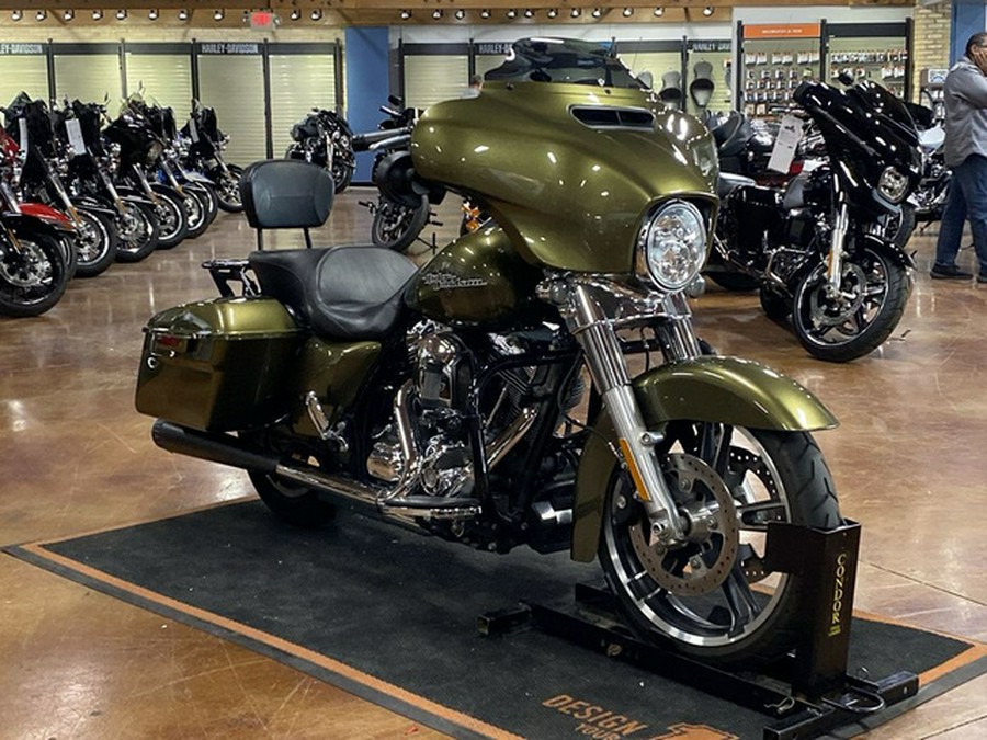 2016 Harley-Davidson FLHX - Street Glide