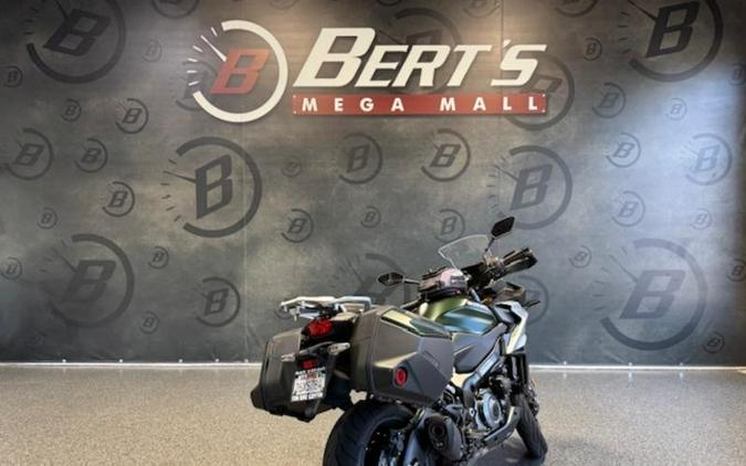 2024 Suzuki GSXS1000GXPM4