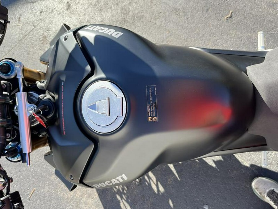 2022 Ducati Streetfighter V4 S Dark Stealth