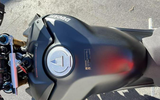 2022 Ducati Streetfighter V4 S Dark Stealth