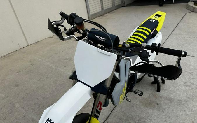 2023 Husqvarna FS 450