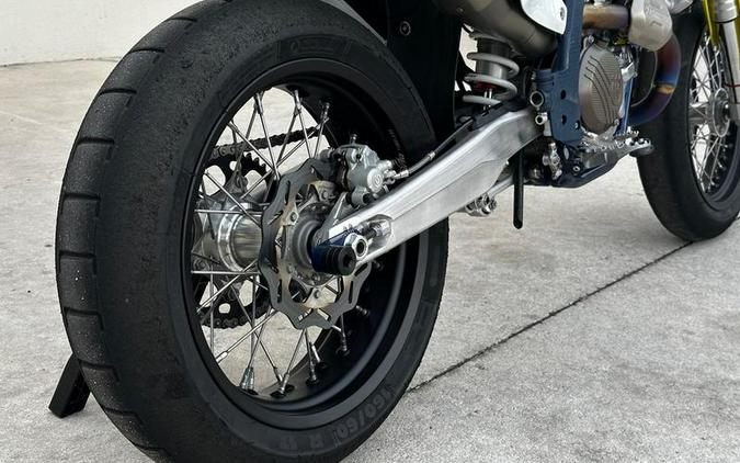 2023 Husqvarna® FS 450