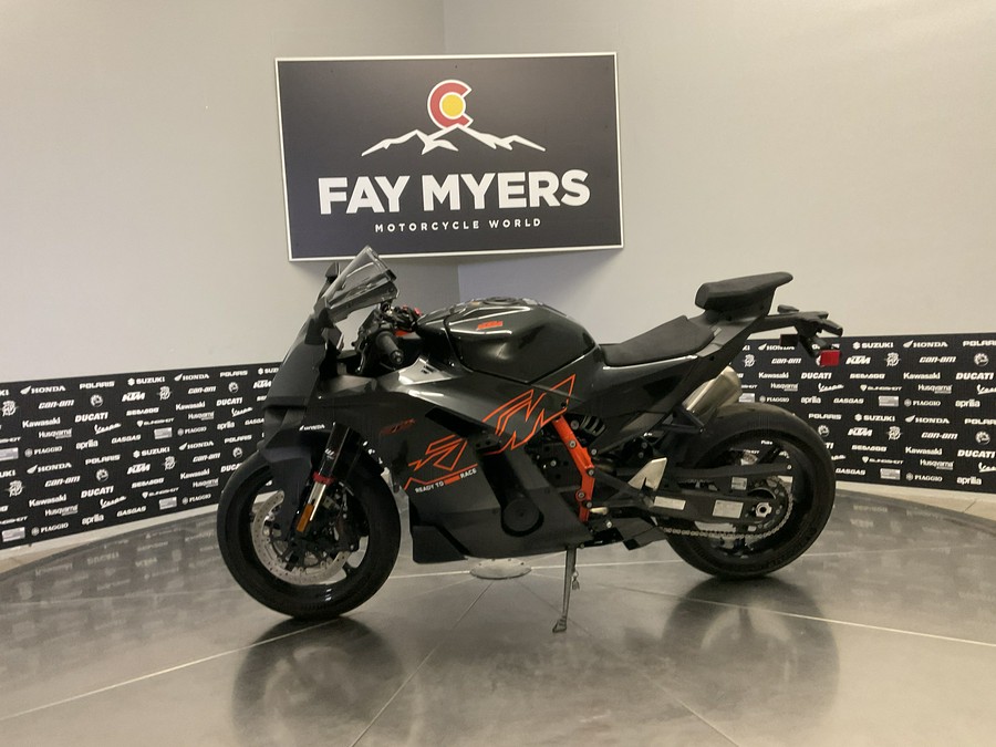 2026 KTM 990 RC R - 15871U