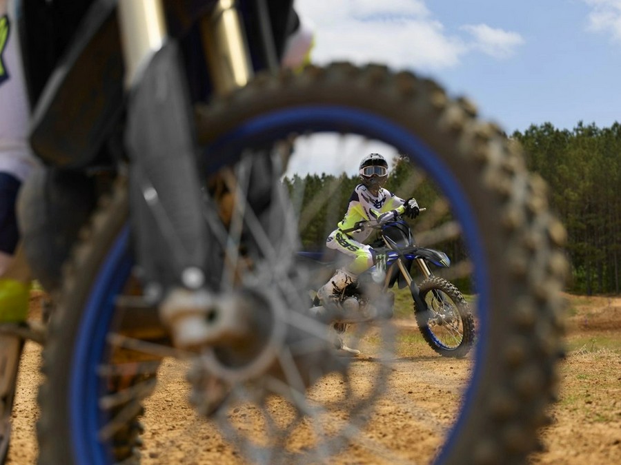 2027 Yamaha YZ250 Monster Energy Edition