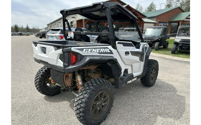 2022 Polaris Industries GENERAL XP 1000 Deluxe