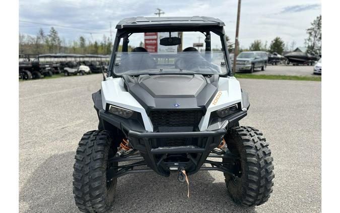 2022 Polaris Industries GENERAL XP 1000 Deluxe