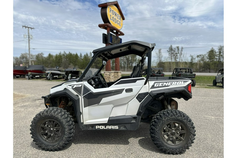 2022 Polaris Industries GENERAL XP 1000 Deluxe