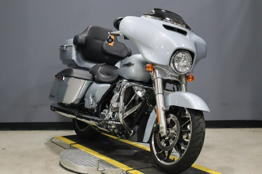 2023 Harley-Davidson Street Glide FLHX