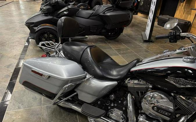 2015 Harley-Davidson® FLHR - Road King®