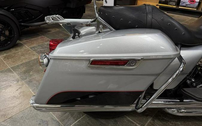 2015 Harley-Davidson® FLHR - Road King®