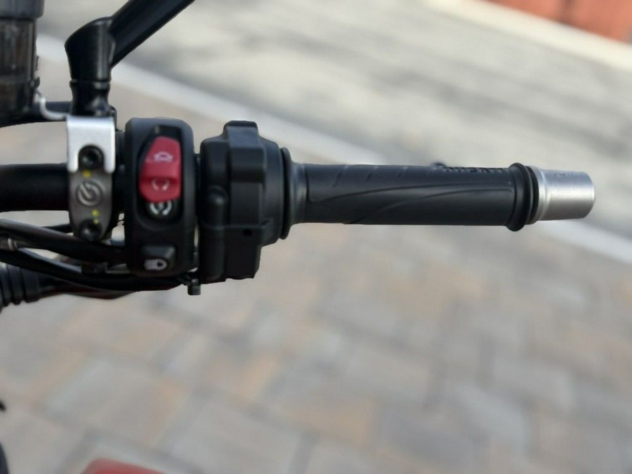 2025 Ducati Streetfighter V2 S