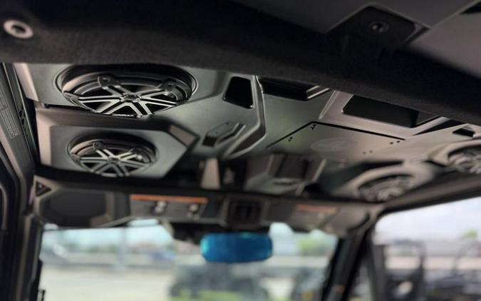 2026 Can-Am® Defender MAX LONE STAR CAB HD11