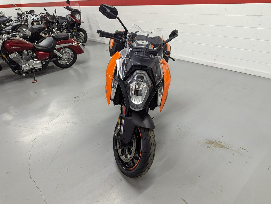 2017 KTM 1290 Super Duke GT