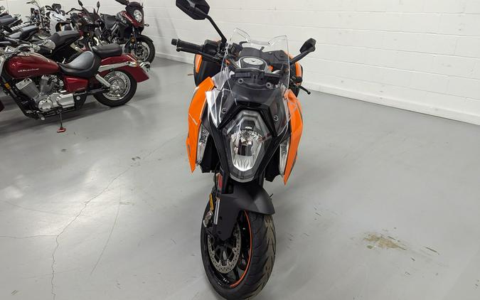 2017 KTM 1290 SUPER DUKE GT