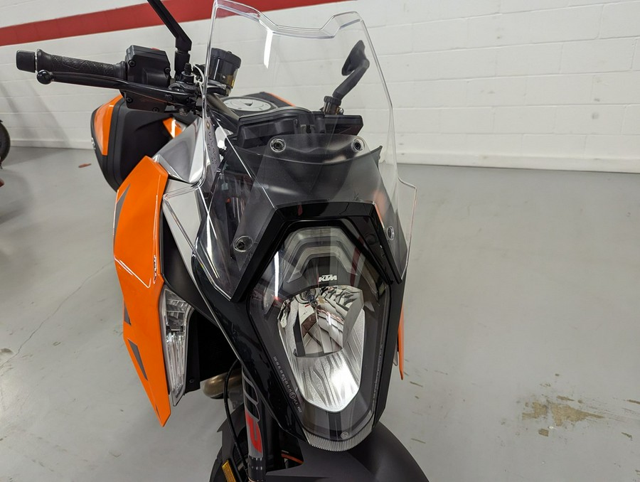 2017 KTM 1290 Super Duke GT