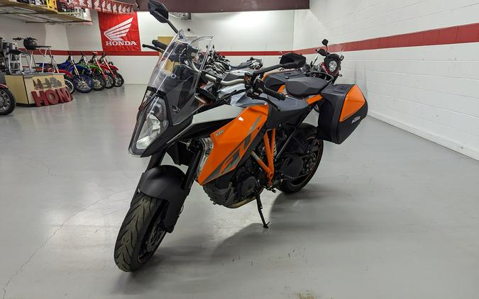 2017 KTM 1290 Super Duke GT