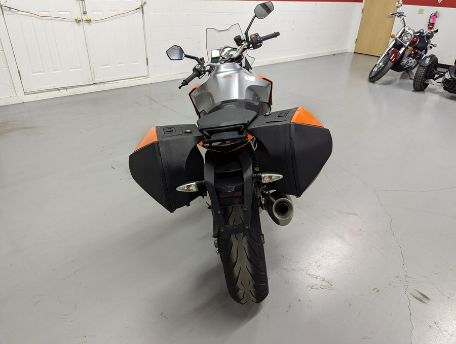 2017 KTM 1290 Super Duke GT