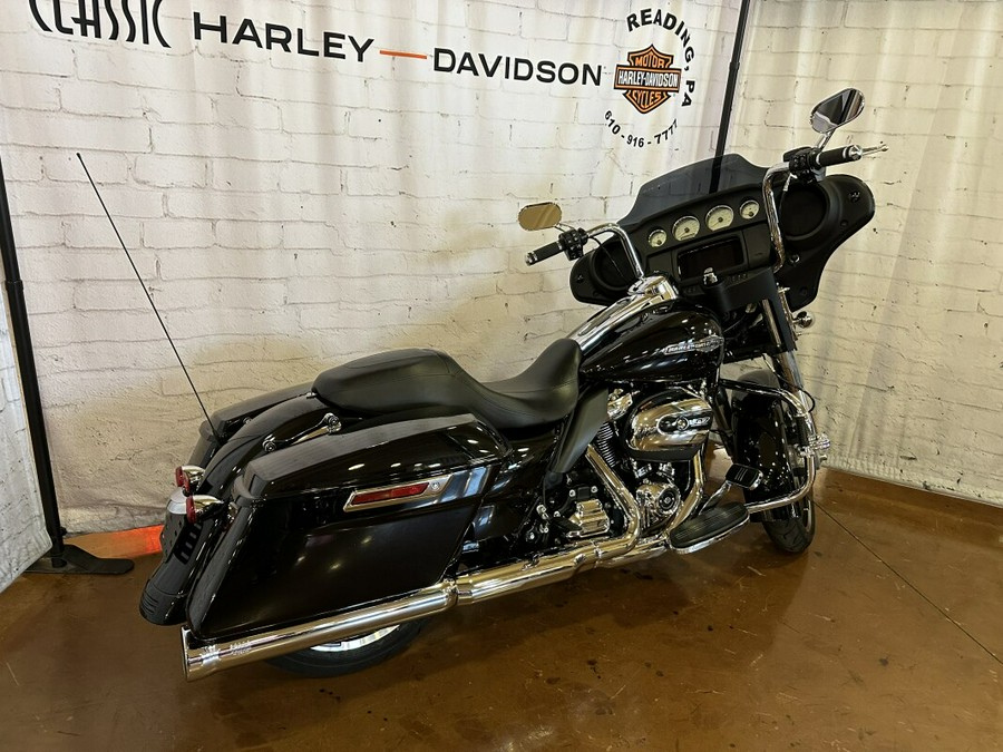 2021 Harley-Davidson Street Glide FLHX Vivid Black