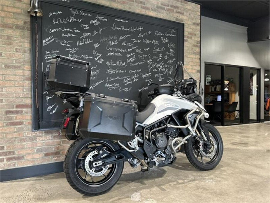 2022 Triumph Tiger 900 GT Low Korosi Red