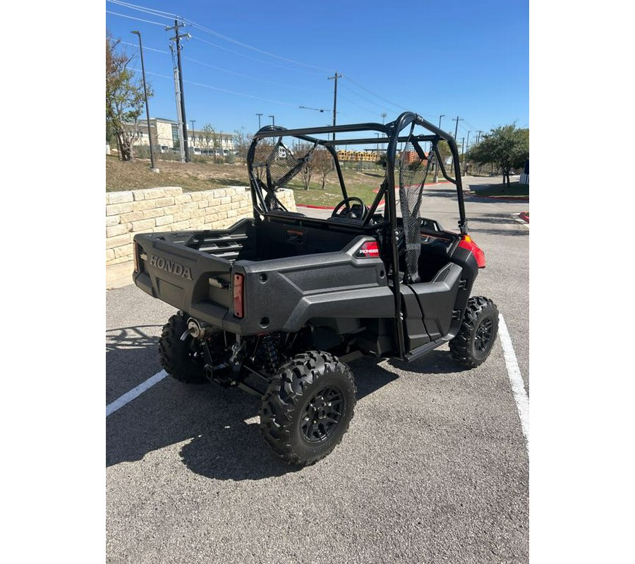 2026 Honda Pioneer 700 Deluxe