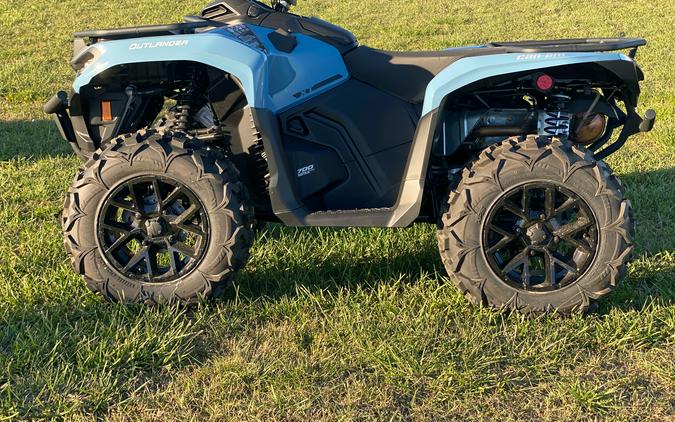 2026 Can-Am Outlander XT 700