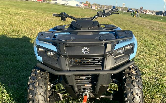 2026 Can-Am Outlander XT 700