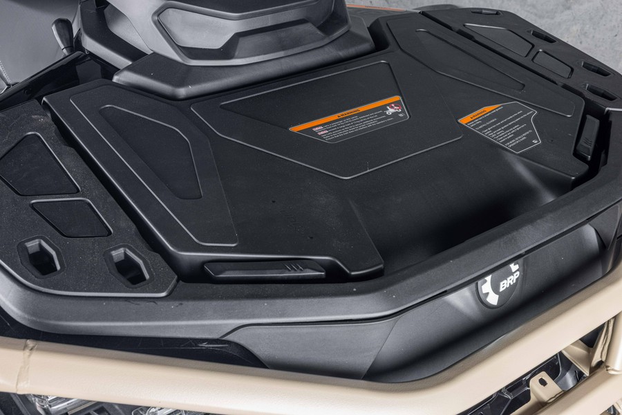 2027 Can-Am OUTLANDER MAX BACKCOUNTRY 1000R - VJ000055