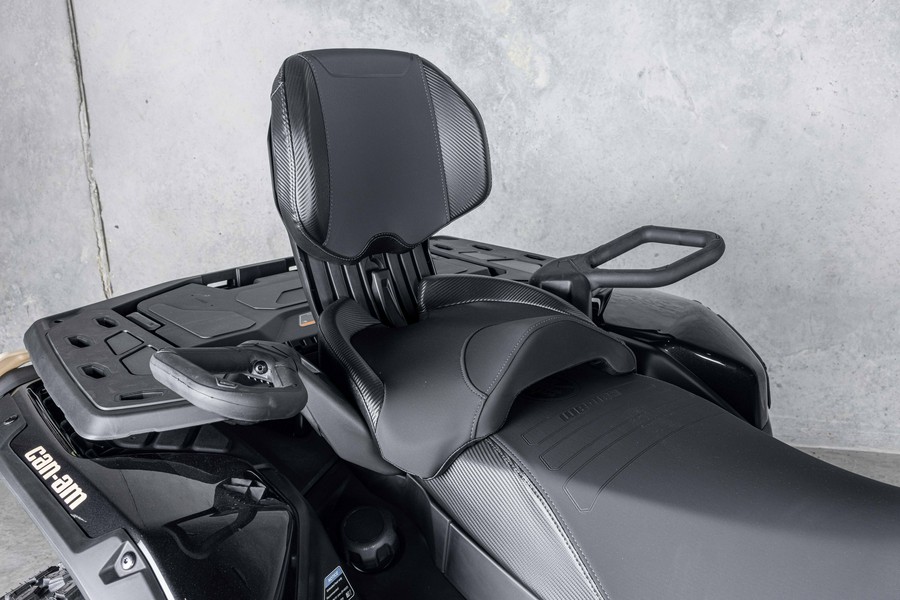 2027 Can-Am OUTLANDER MAX BACKCOUNTRY 1000R - VJ000055