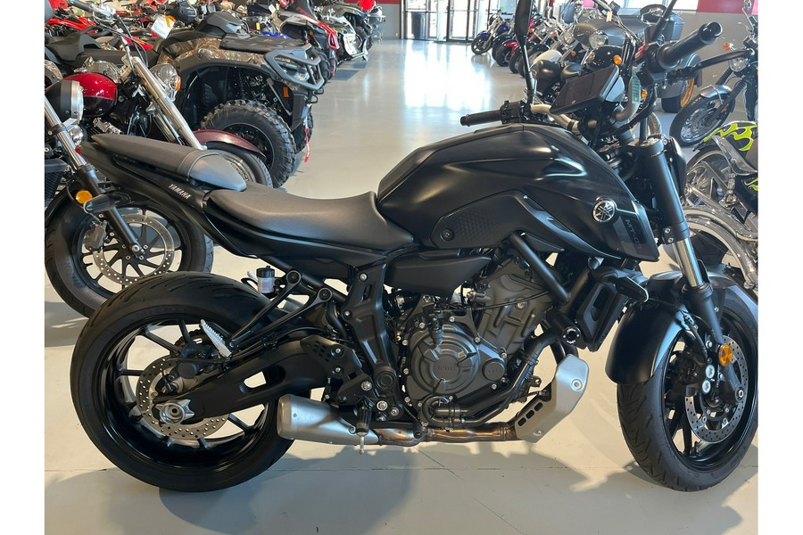 2024 Yamaha MT07RB