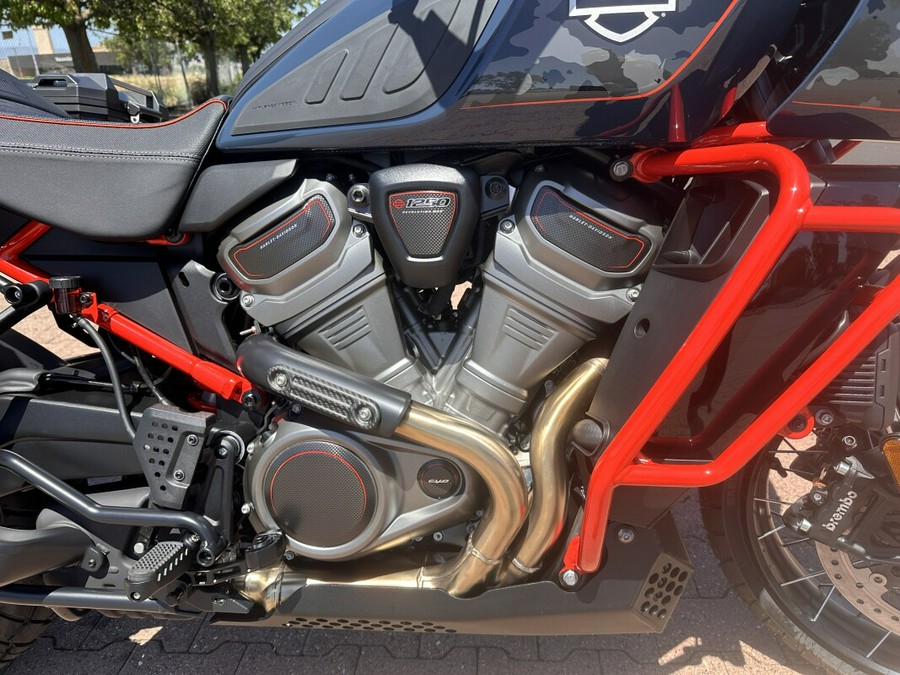 RA1250SE 2025 CVO™ Pan America®