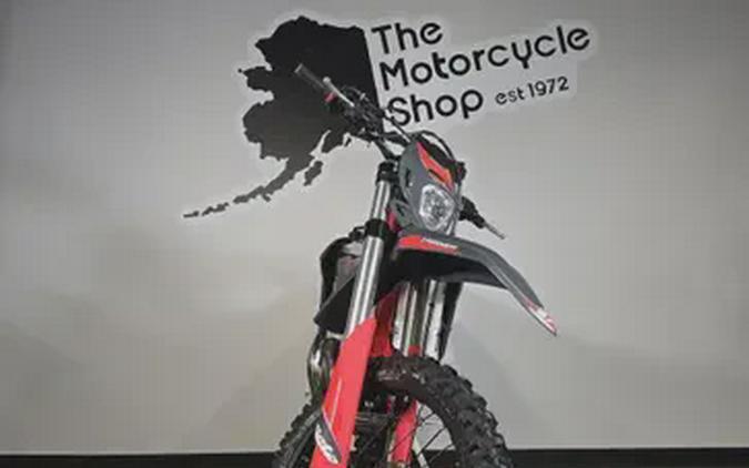 2026 BETA 300 X TRAINER