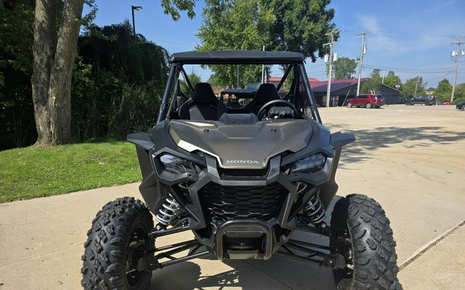 2026 Honda Talon 1000R FOX Live Valve